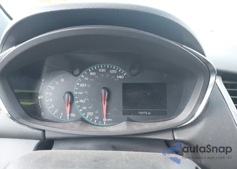 2017 Chevrolet Trax Ls z USA, uszkodzony, nr VIN KL7CJNSBXHB115918